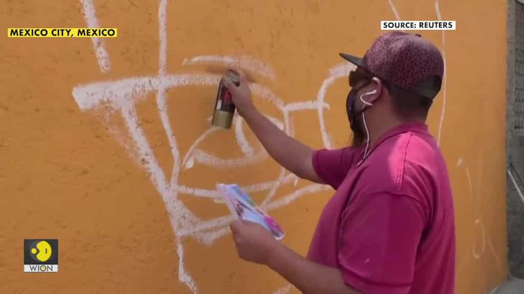 Mexican graffiti artist celebrates health workers on pandemic frontline