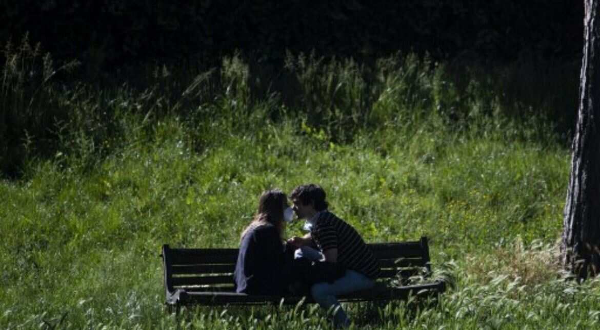 Hugs in the park