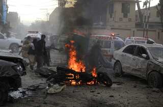 Bomb kills six, wounds four in southwest Pakistan