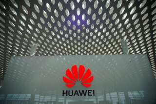 China's Huawei to build $1.2 billion R&D and manufacturing centre in England