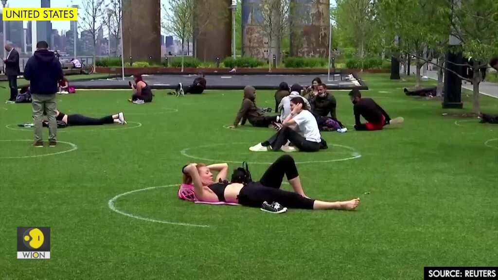 Circles drawn in Brooklyn park to foster social distancing