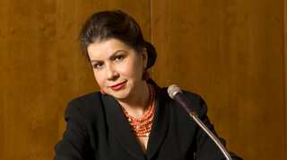 World Bank names financial crisis expert Reinhart as chief economist