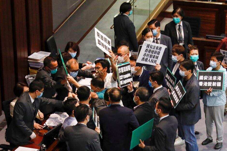 China has no legal authority to enact security law for Hong Kong: Bar Association