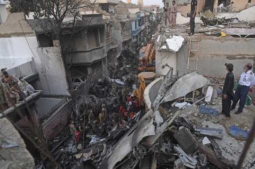 Pakistan airways flight crashes in residential area in Karachi; at least 40 dead Pakistan airways flight crashes in residential area in Karachi; at least 40 dead
