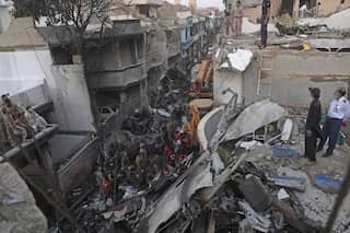 Black box recovered from Pakistan airplane crash site