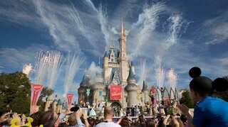 Florida officials approve Walt Disney World reopening plans