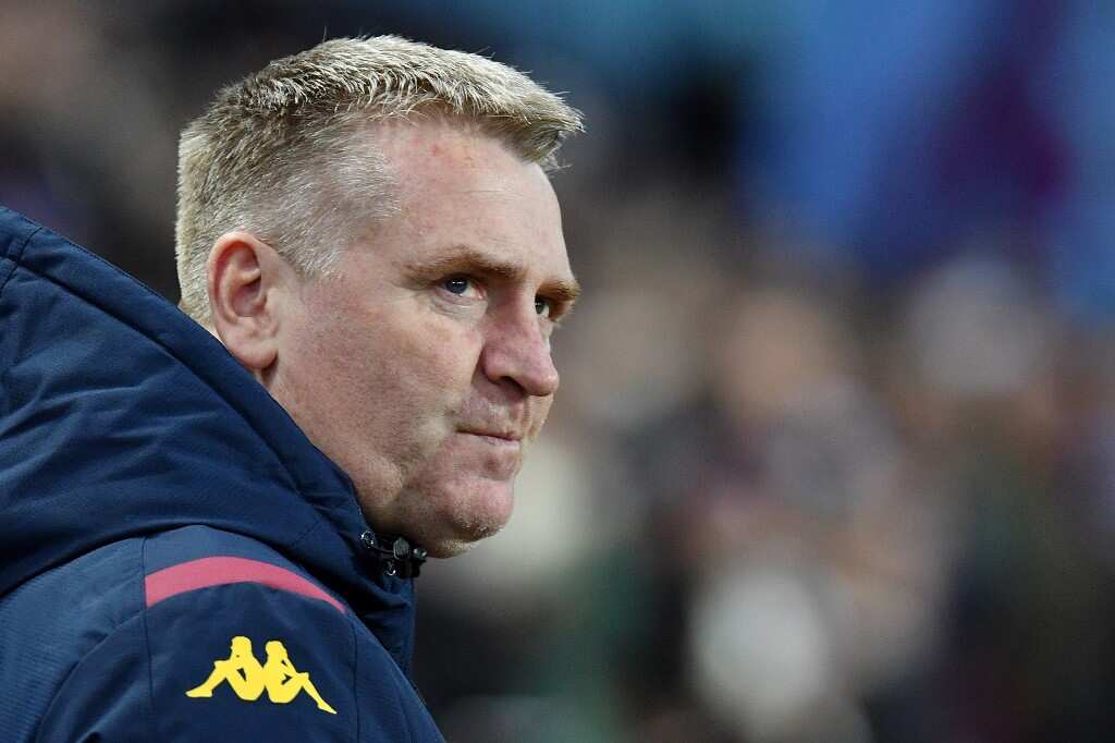 Villa boss Smith's father dies from coronavirus - club