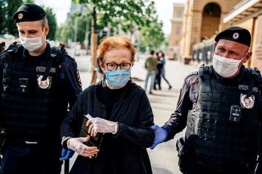 Over 30 detained by police at Moscow opposition protest