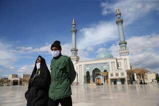 Mosques in Iran to resume daily prayers