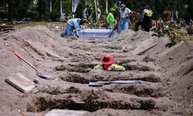 Mexico's cemeteries brace for surge in coronavirus deaths as country readies to reopen