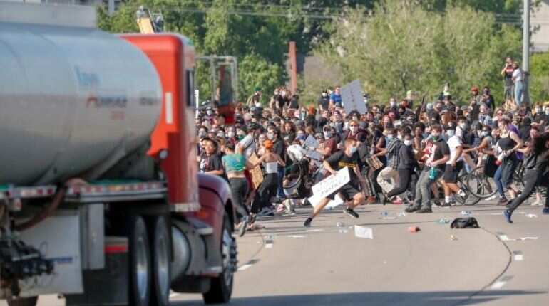 Tanker truck drives into George Floyd protests in Minneapolis; driver handed over to police