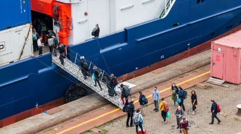 American seafood company's vessel spawns a coronavirus cluster with 86 new cases American seafood company's vessel spawns a coronavirus cluster with 86 new cases