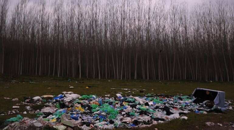 Spain to enforce tax on plastic packaging to curb pollution Spain to enforce tax on plastic packaging to curb pollution