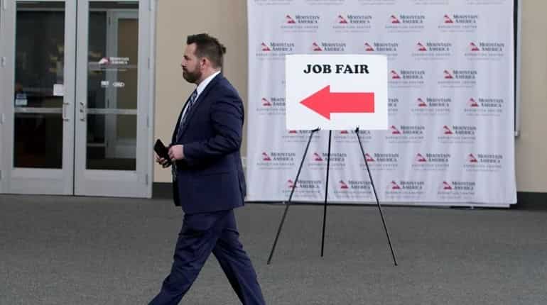 COVID 19: US unemployment rate shot up by 20% in May as layoffs continue