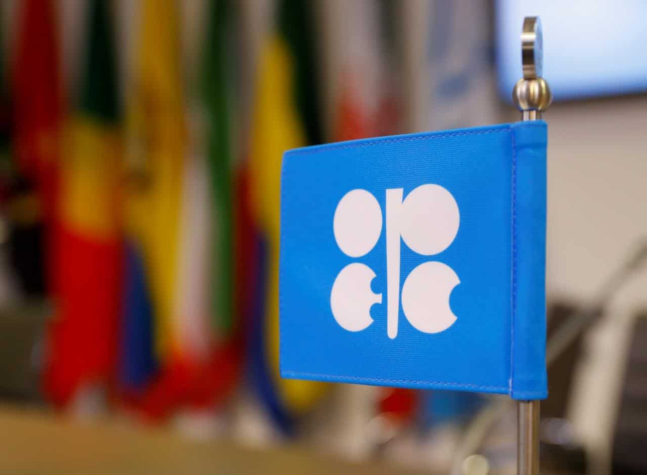 OPEC, Russia meet to extend record oil cuts, push for compliance