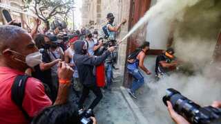 Mexican governor apologises for police abuses at protest