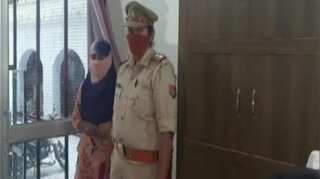 FIR against UP teacher who withdrew over Rs 1 crore in salary from 25 schools