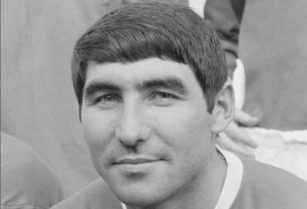 Manchester United legend Dunne dies aged 78