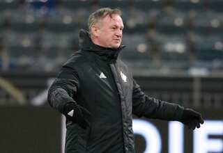 Manchester United cancel friendly after Stoke boss tests positive for COVID-19