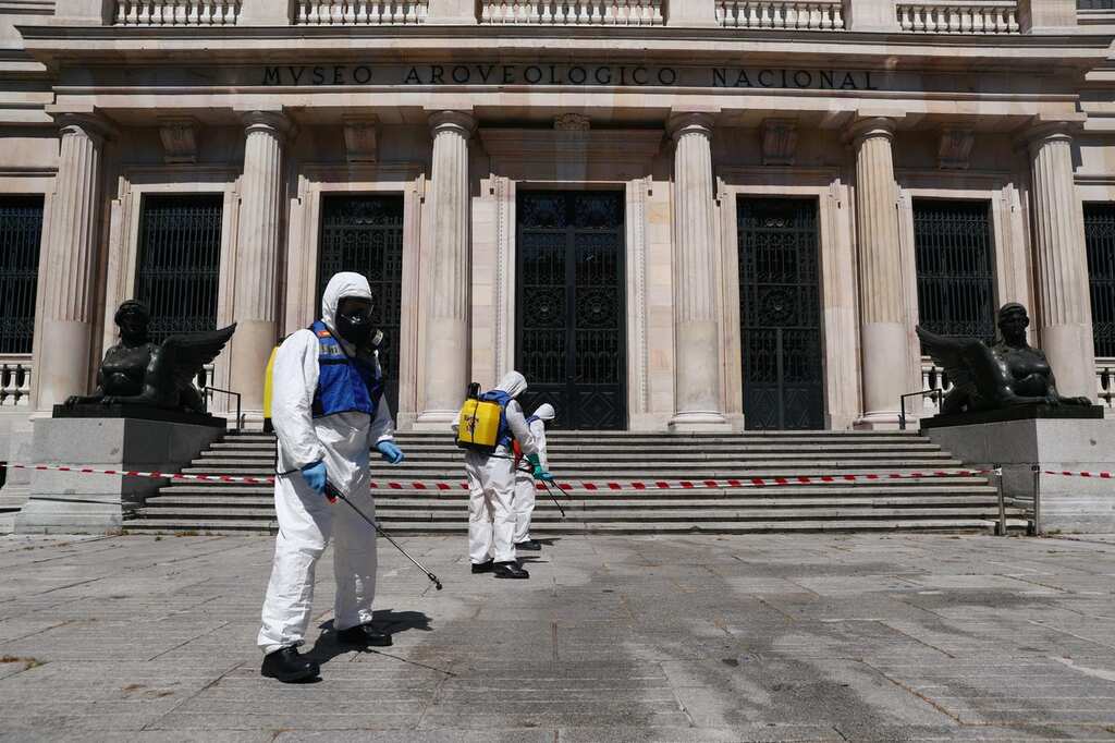 Morning News Brief: China's second COVID-19 wave, US withdraws hydroxychloroquine and more