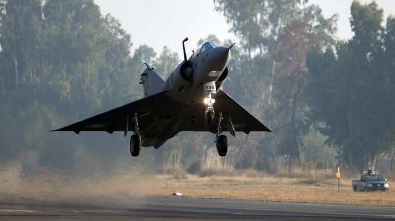 Tyre of India's Mirage fighter plane stolen from truck on its way to Jodhpur airbase