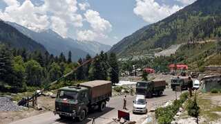 While the world anxiously watches India-China standoff, Chinese media blacks out the conflict!