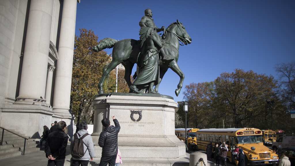 Theodore Roosevelt statue to be removed by New York museum