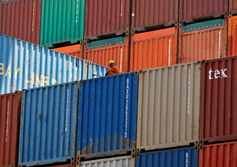 Apple, other US goods from China held up at Indian ports