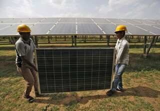 India considering 20-25% import tax on solar modules