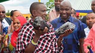 Tanzania govt to honour accidental mining millionaire by keeping stones in a museum