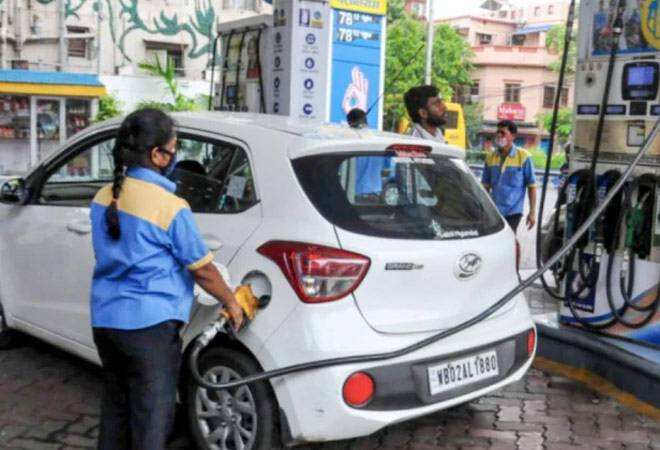 Diesel price crosses ₹80 mark in Delhi, petrol at ₹79.92