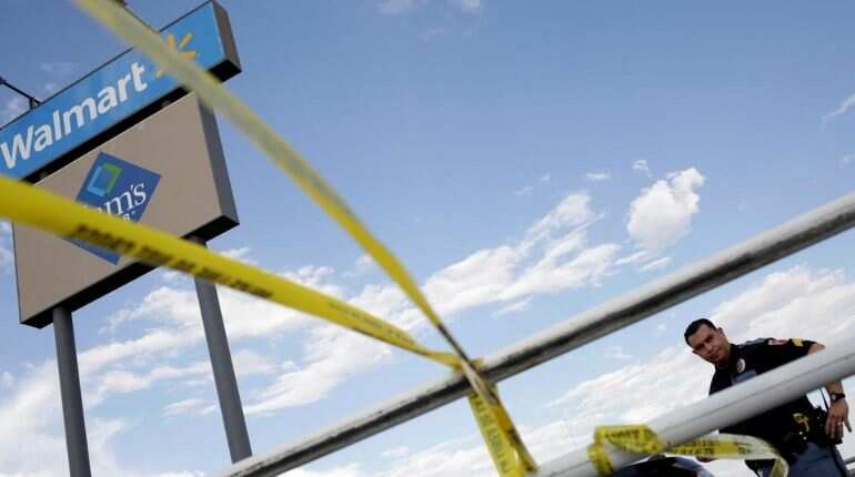 US: Walmart shooting kills 2 people; 4 wounded