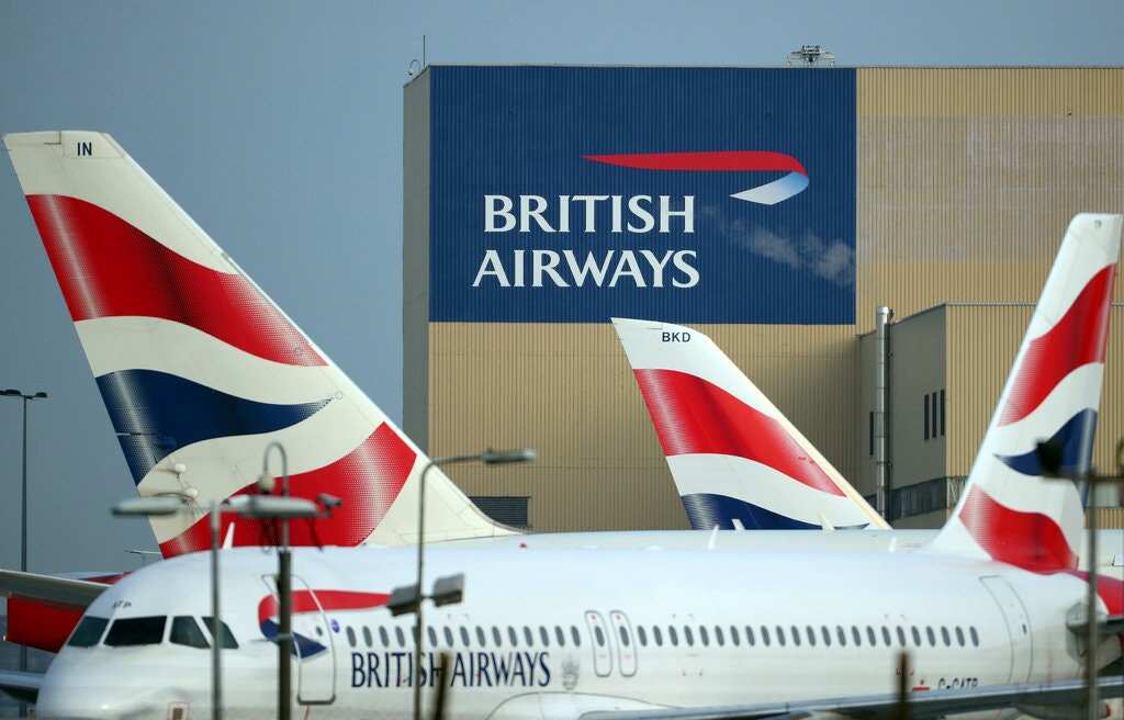 British Airways sacks 350 pilots and puts 300 in pool for rehire