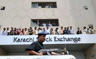 Terrorists in police uniform attack Karachi stock exchange; all attackers killed