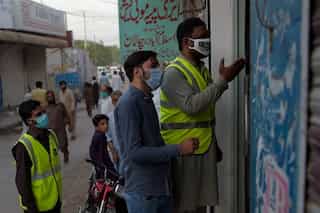 Coronavirus cases surge to over 208,400 in Pakistan; Sindh reports record fatalities