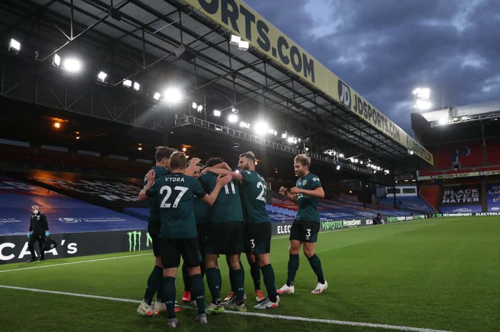 Mee winner at Palace fires Burnley into eighth Mee winner at Palace fires Burnley into eighth