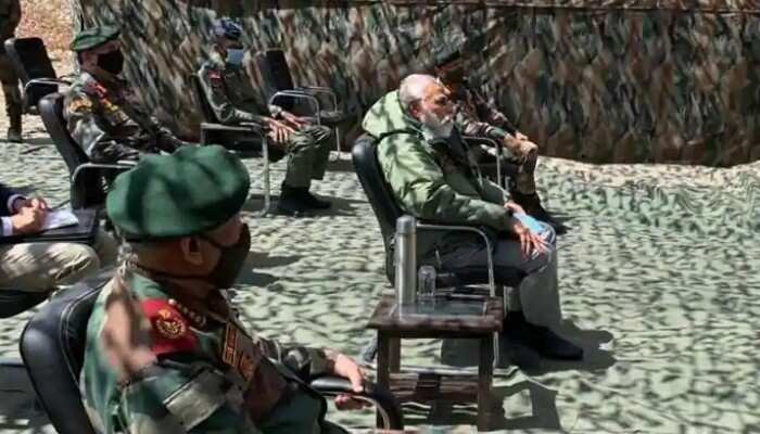 Why do leaders visit warzones? Why do leaders visit warzones?