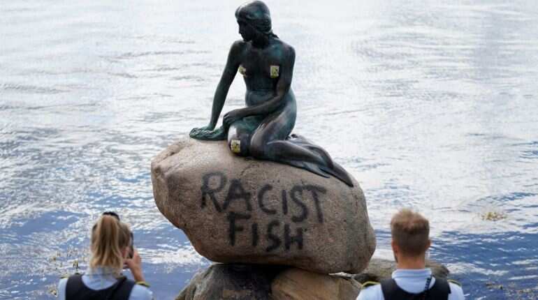 Denmark: Little Mermaid statue vandalised; branded 'racist fish' in graffiti attack Denmark: Little Mermaid statue vandalised; branded 'racist fish' in graffiti attack