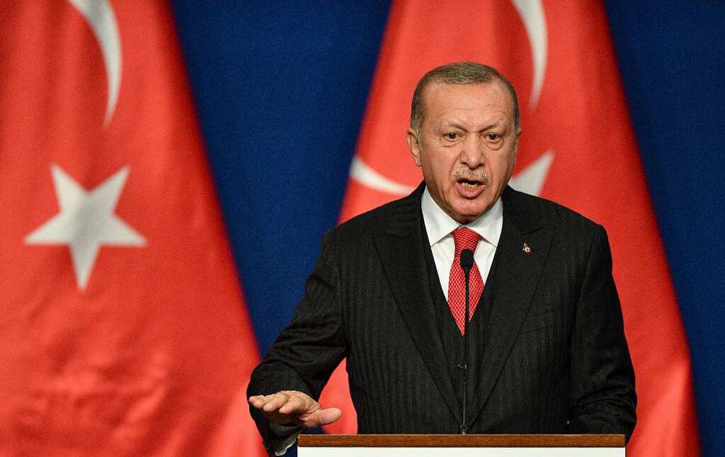 Twitter hashtags condemn pride celebrations in Turkey