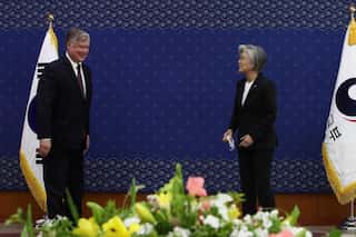 US envoy denies wanting North Korea meet, but says ready to talk