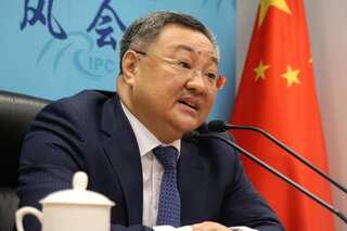 China challenges US to cut nuclear arsenal to its level