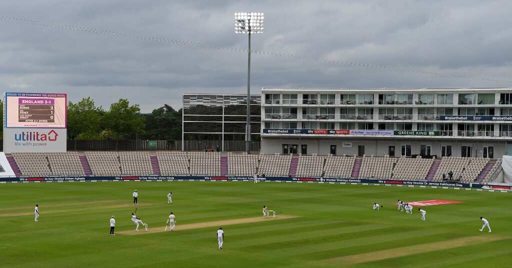Cricket fans celebrate the return of international cricket #ENGvWI on Twitter