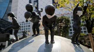 Experts warn second recession in case of another lockdown in Japan