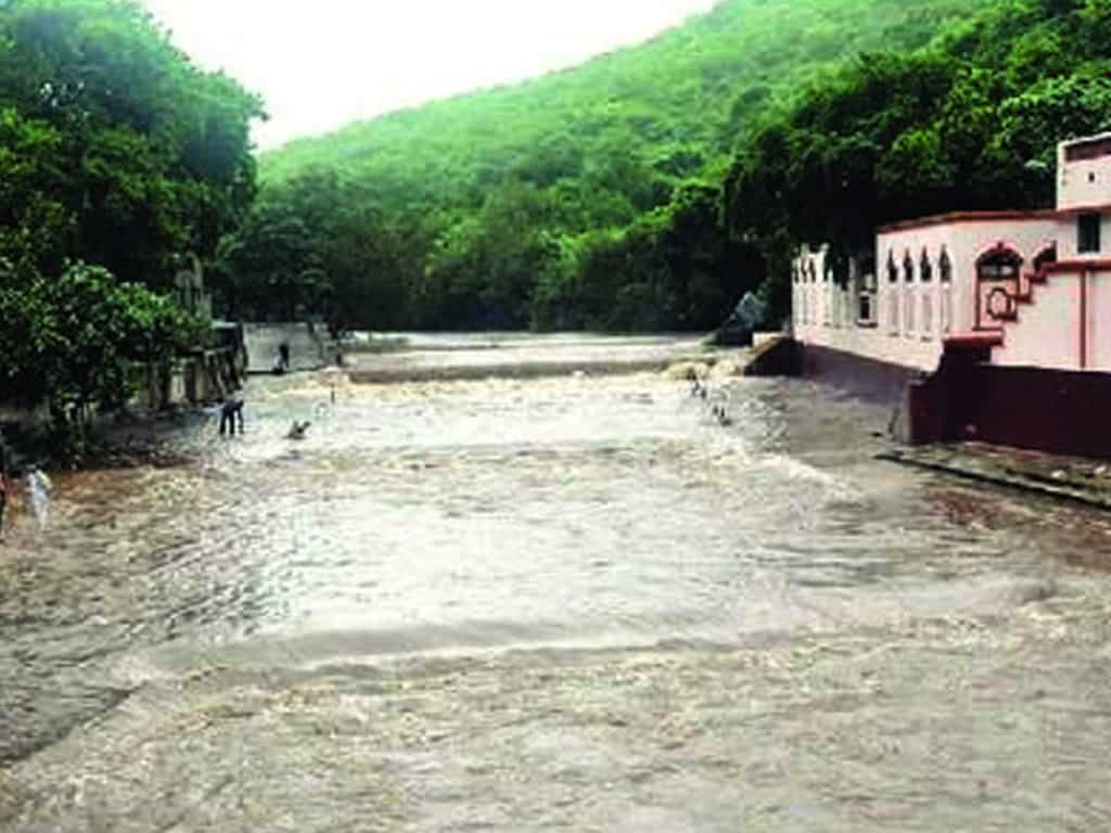 China: COVID-19 origin city Wuhan faces another disaster, flood battered cities along Yangtze river