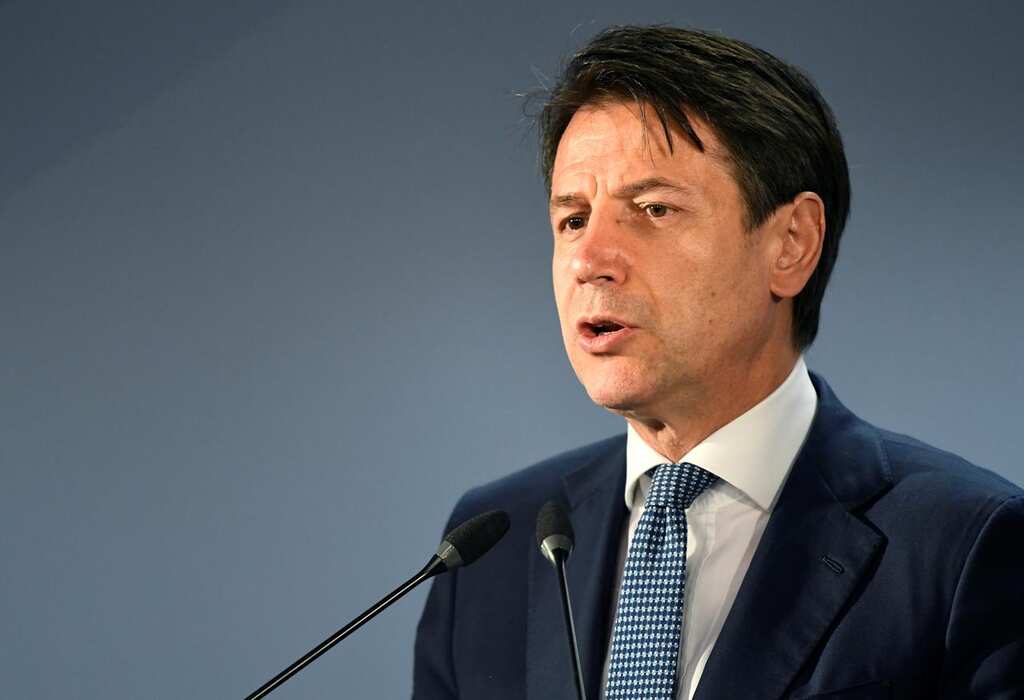 Italy closes it's borders to 13 countries over COVID-19 fears, suspends flight to restrict movement