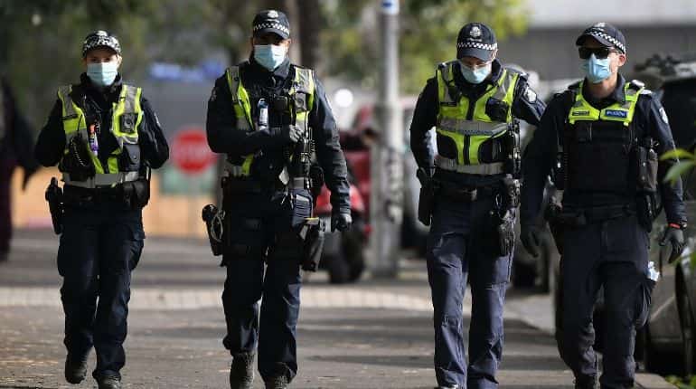 Australia to keep international borders closed till middle of 2022: Officials