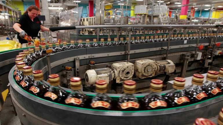 Liquor maker Diageo to launch Johnnie Walker whisky in paper bottles in 2021