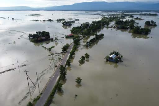 Floods ravage Bangladesh as monsoon arrives in South Asia Floods ravage Bangladesh as monsoon arrives in South Asia