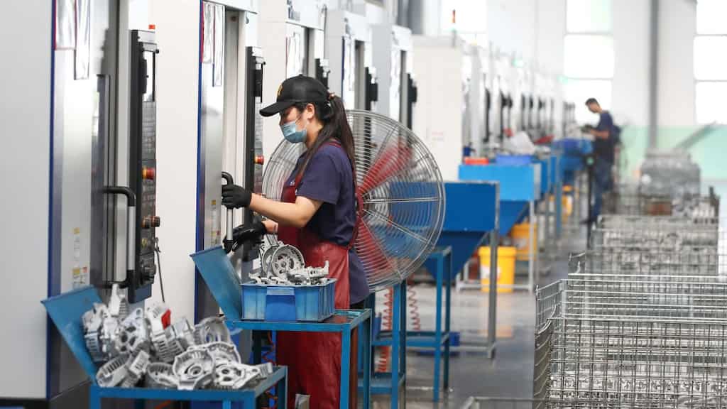 Economy rebounds in China: GDP has expanded 3.2% in second quarter