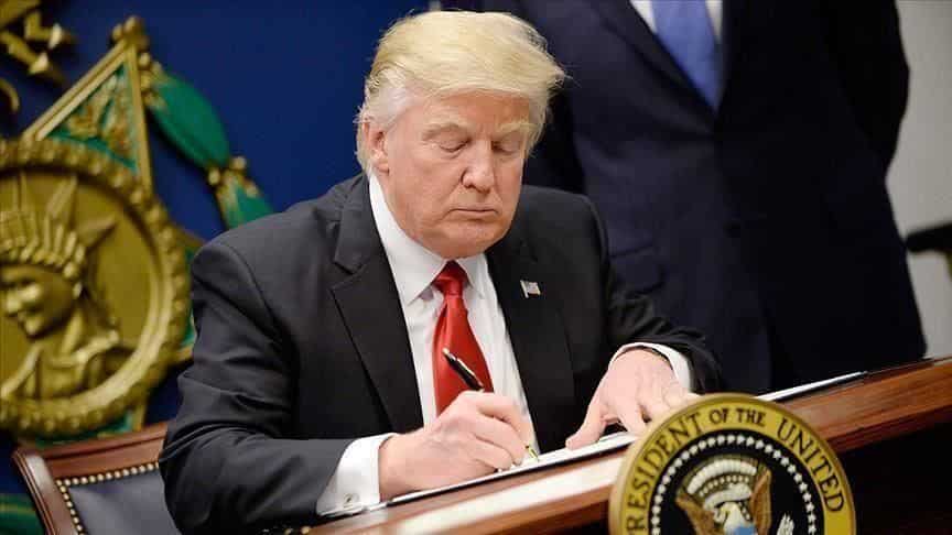 Donald Trump signs executive order to end Hong Kong special status